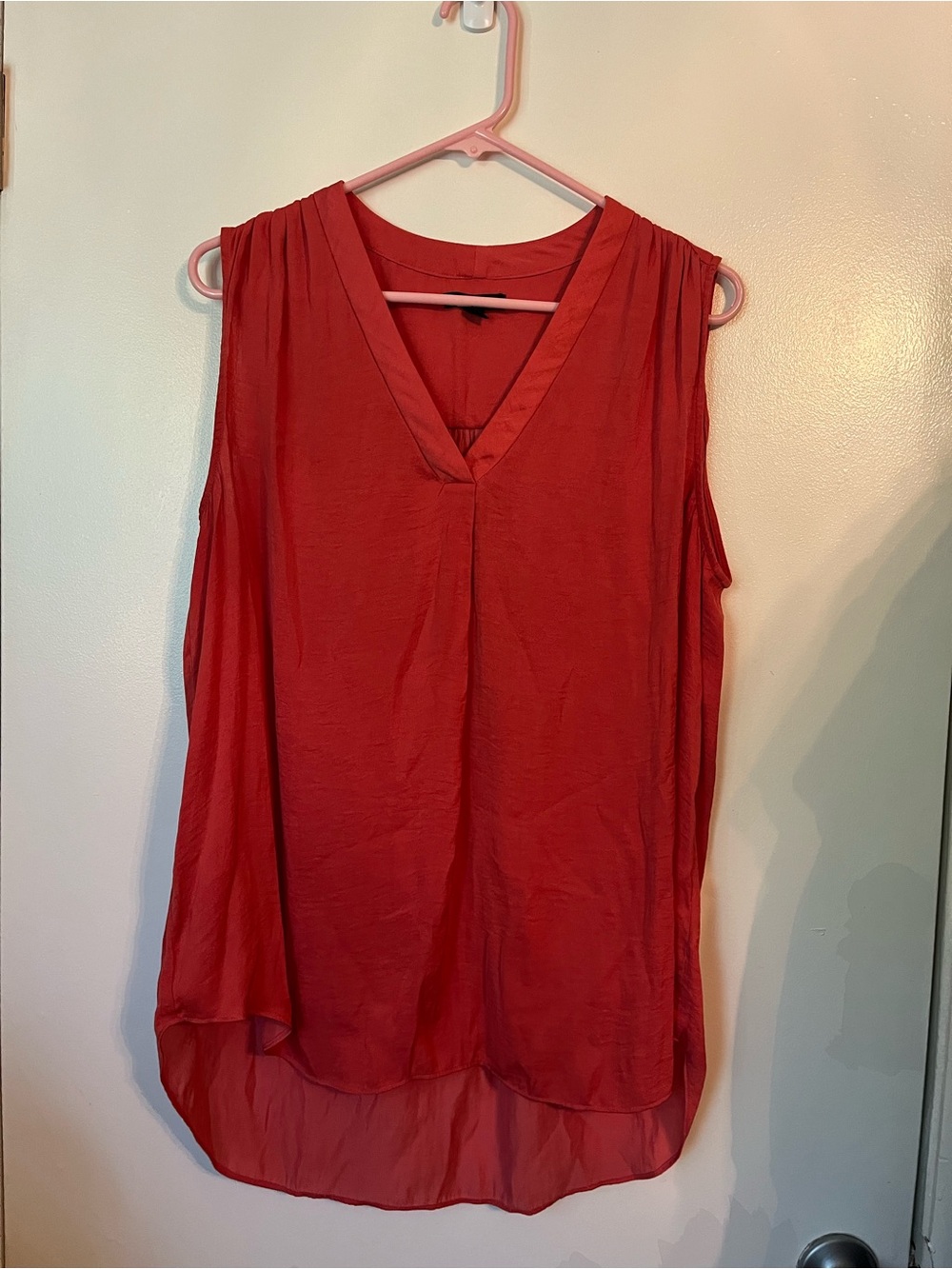 Alfani Red Sleeveless V-Neck Blouse